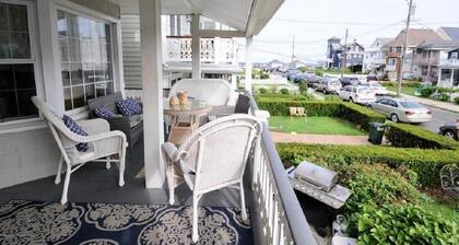 “2 KITCHENS” in Enchanting Victorian With Ocean Views ~ Steps To The Beach
