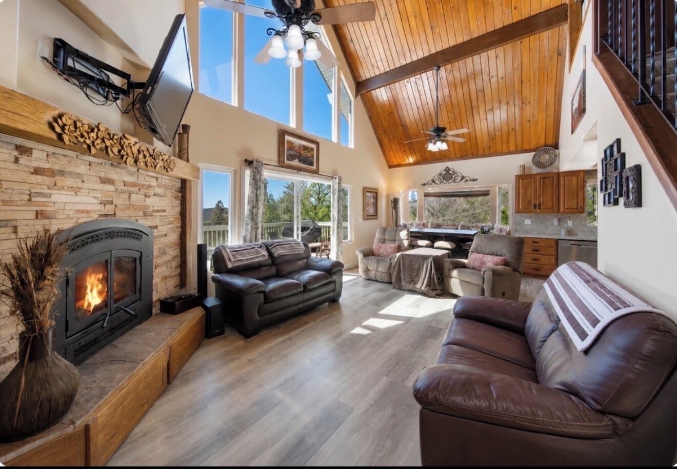 Smart TV, fireplace, video games, DVD player
