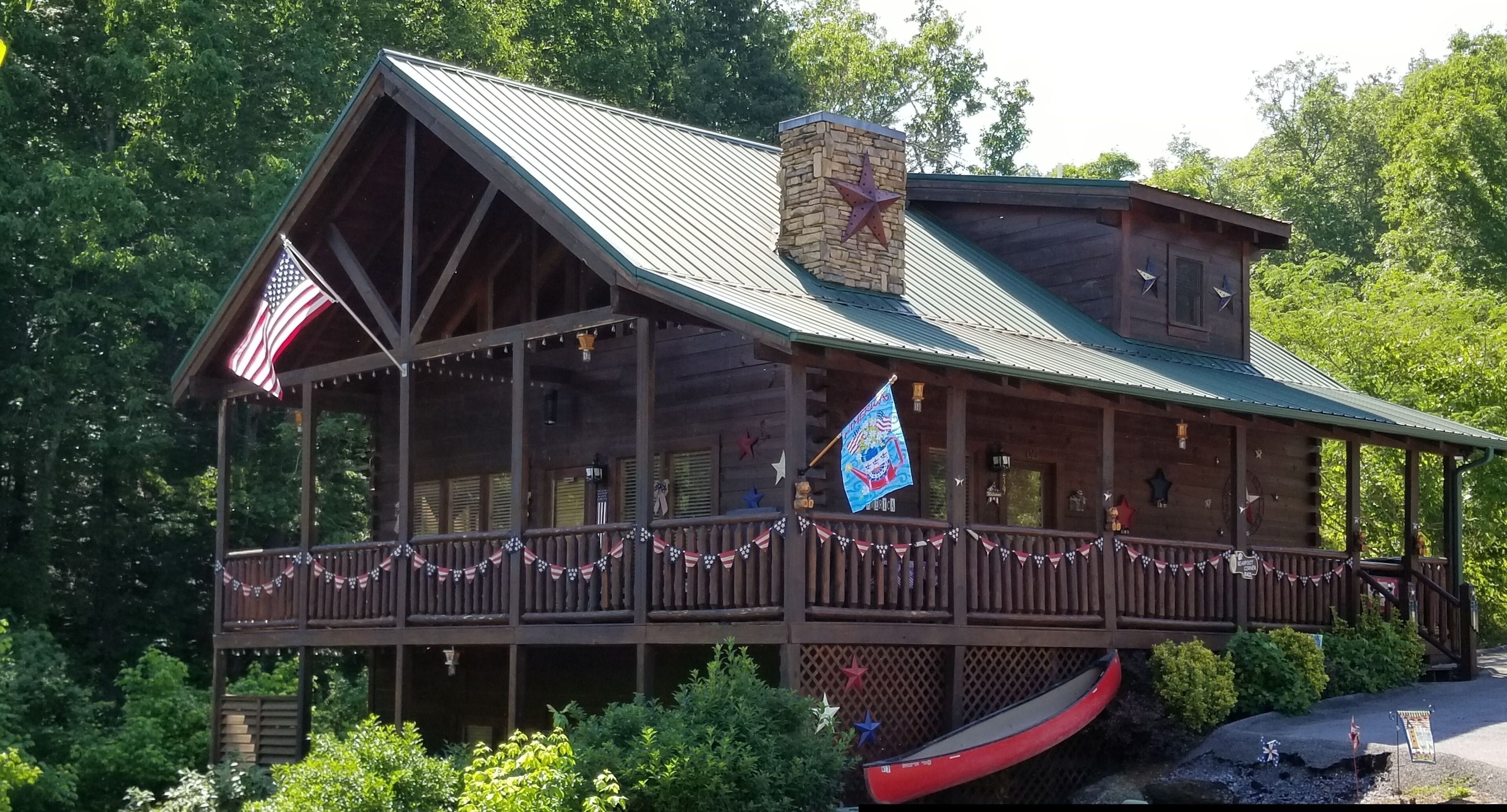 THE ABSOLUTE BEST CABIN!!!