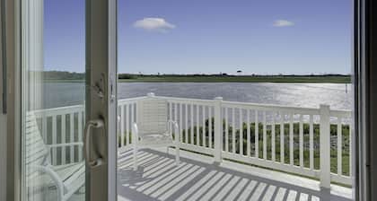 Magnificent Sunset Views ~ Stunning Location ~ Luxury Spot In Atlantic City!