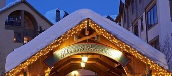 CRBC-LUX PH-LOCATION! Ski in/out, Walk to Ski School, Ice Rink, Shops, Dining!