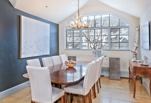 Dining - CRBC-LUX PH-LOCATION! Ski in/out, Walk to Ski School, Ice Rink, Shops, Dining! (Beaver Creek)