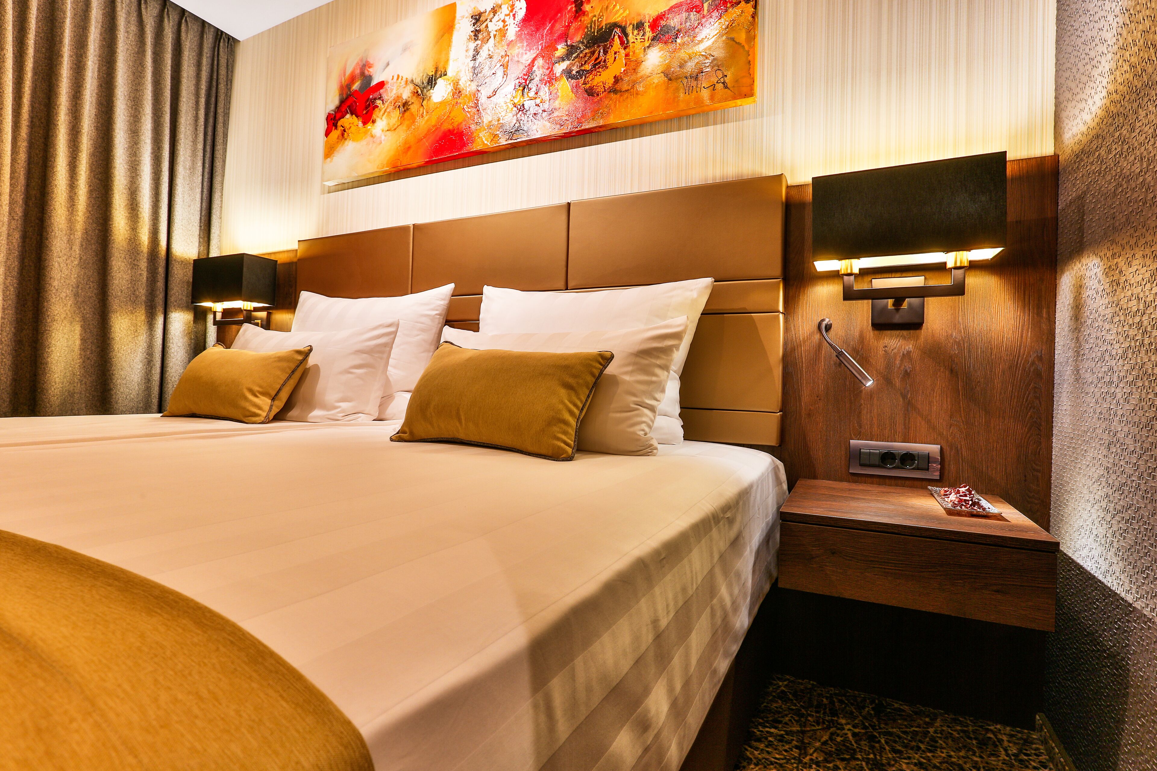 superior room, 1 king bed, sea view | 1 bedroom, premium bedding, memory-foam beds, minibar