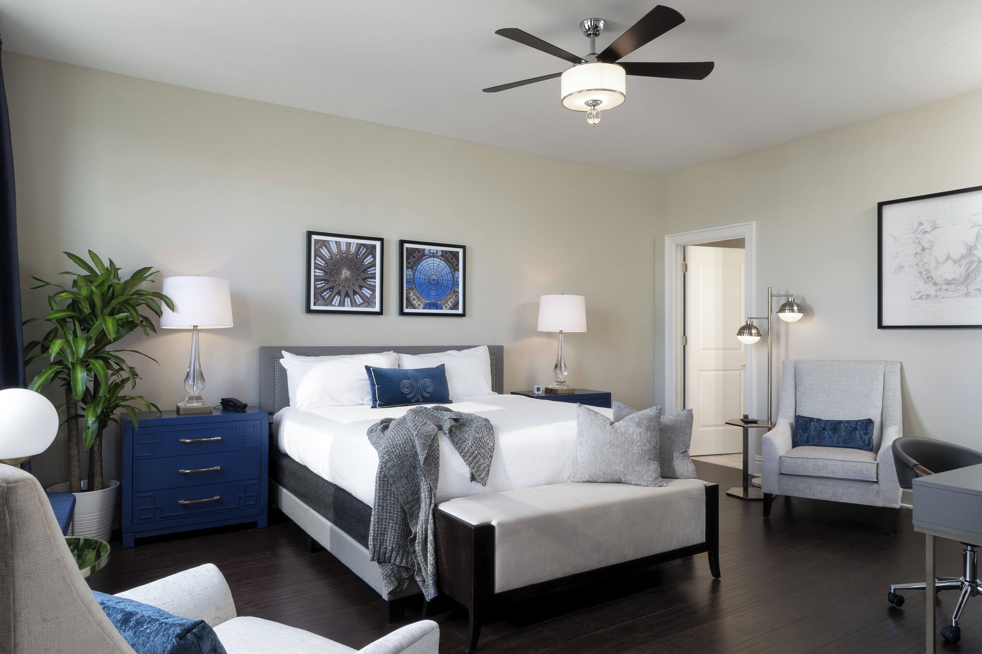 1 bedroom, pillow-top beds, minibar, in-room safe