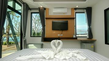 Family Villa , Pool View ( 2 Bedroom - 1 Living room ) | Rollaway beds, free WiFi