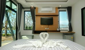 Family Villa , Pool View ( 2 Bedroom - 1 Living room ) | 간이 침대, 무료 WiFi