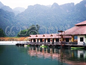 Standard House Bungalow, Shared Bathroom (Free Boat Transfer - Round Trip)