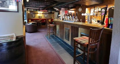 Ye Olde Cheshire Cheese Inn