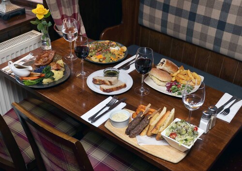 Ye Olde Cheshire Cheese Inn