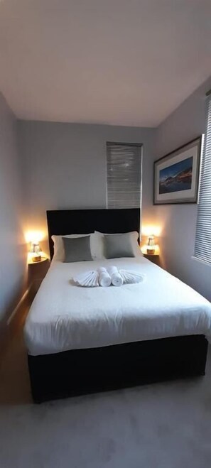 Comfort Double Room, Ground Floor | Desk, iron/ironing board, free WiFi - The Capri (Torquay)