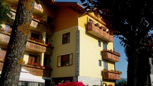 Exterior - Hotel Ristorante Belvedere (Roana)