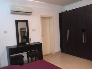 Apartment, 3 Bedrooms | Room amenity