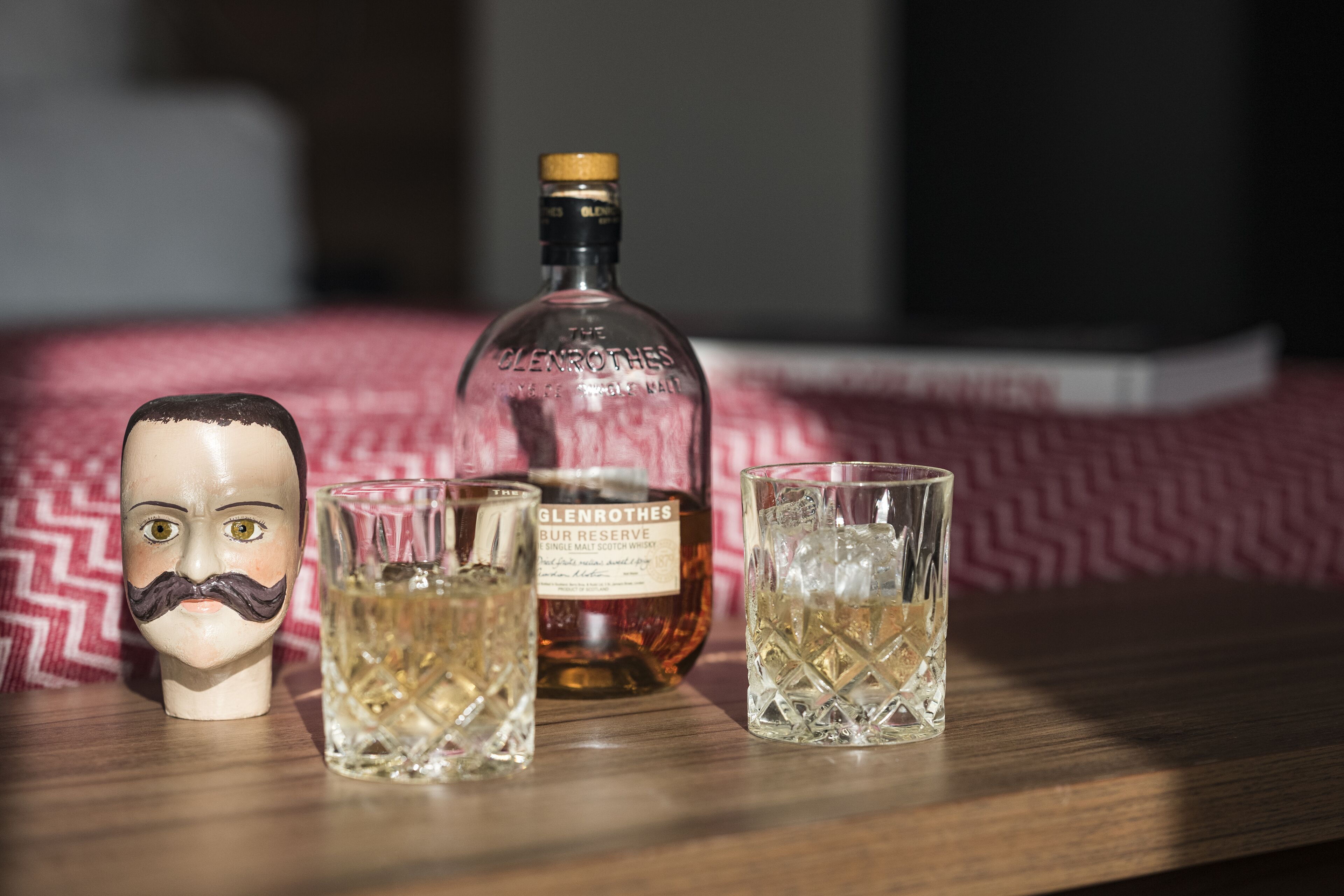 1 bedroom, desk, free wifi, bed sheets