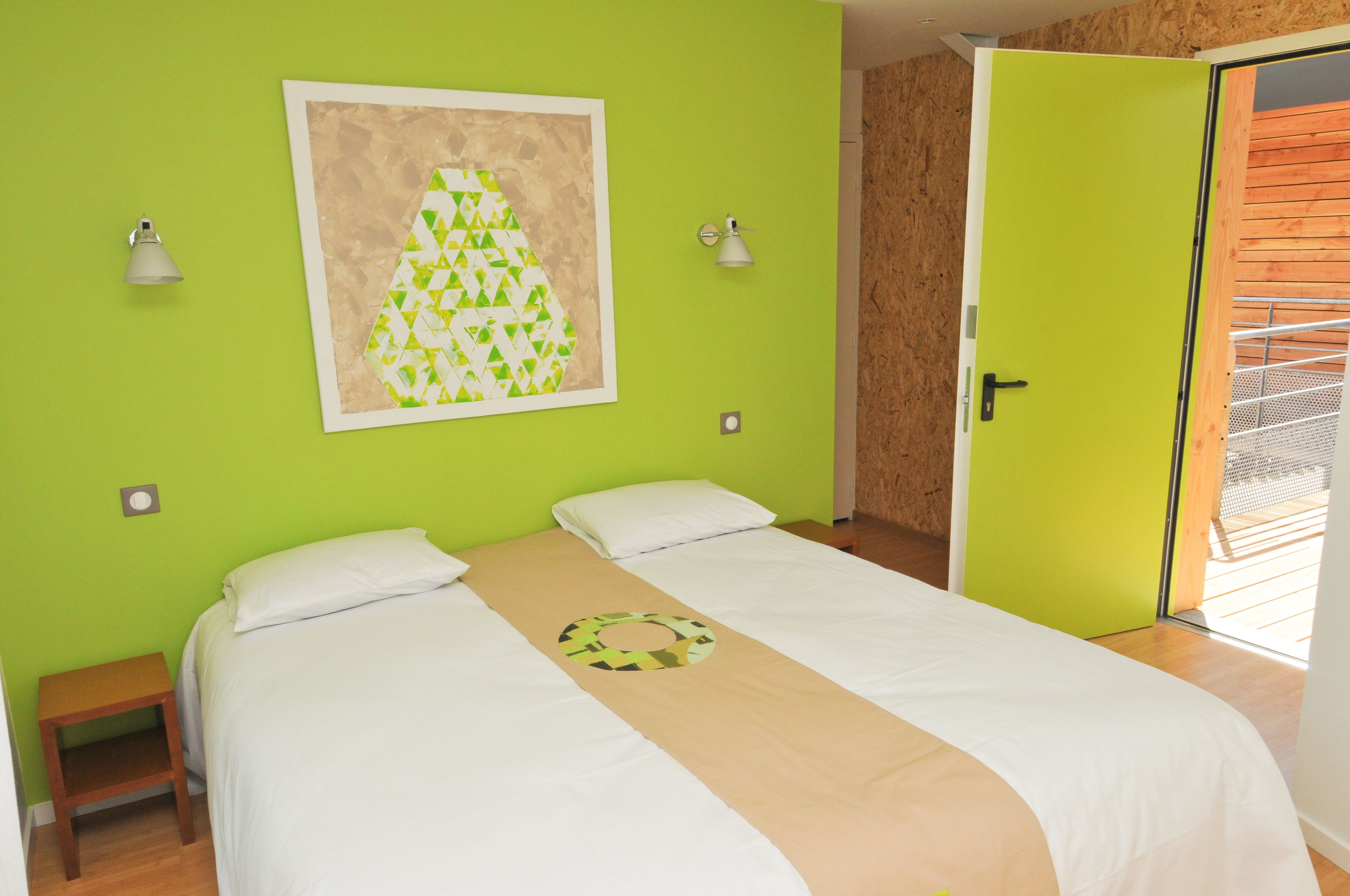 Triple Room | Individually decorated, individually furnished, blackout drapes