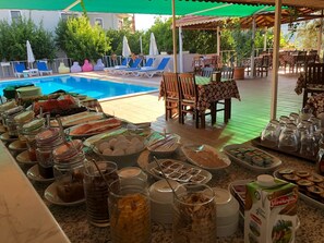Buffet - Ferah Hotel (Kas)
