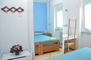 Standard Double Room, Shared Bathroom