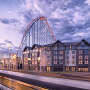 Boulevard Hotel