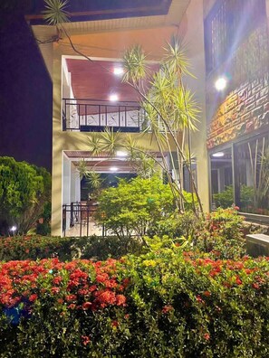Vista al jardín