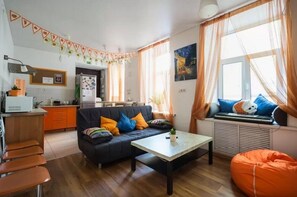 Family Room, Shared Bathroom | Living area