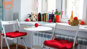 Daily cooked-to-order breakfast (RUB 150 per person)