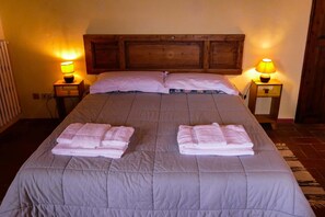 Apartment, 1 Schlafzimmer | Hochwertige Bettwaren, Schreibtisch, Verdunkelungsvorhänge
