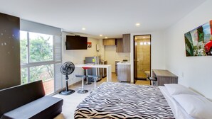 Departamento, 1 cama matrimonial y sofá cama
