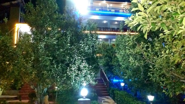 Property entrance - Dishant cottage (Manali)