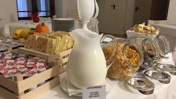 Tägliches inbegriffenes Frühstücksbuffet