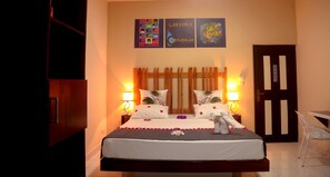 Frette Italian sheets, individually furnished, free WiFi, bed sheets - Tuk Tuk Boutique Hotel (Negombo)