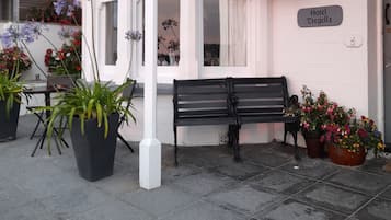 Depan hartanah