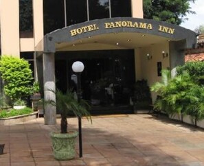 Front of property - Panorama Inn (Ciudad Del Este)
