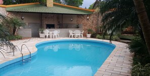 Piscina externa