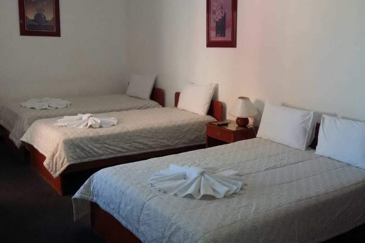 Wifi gratis y ropa de cama
