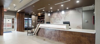 斯蒂爾瓦特萬豪春季山丘套房飯店