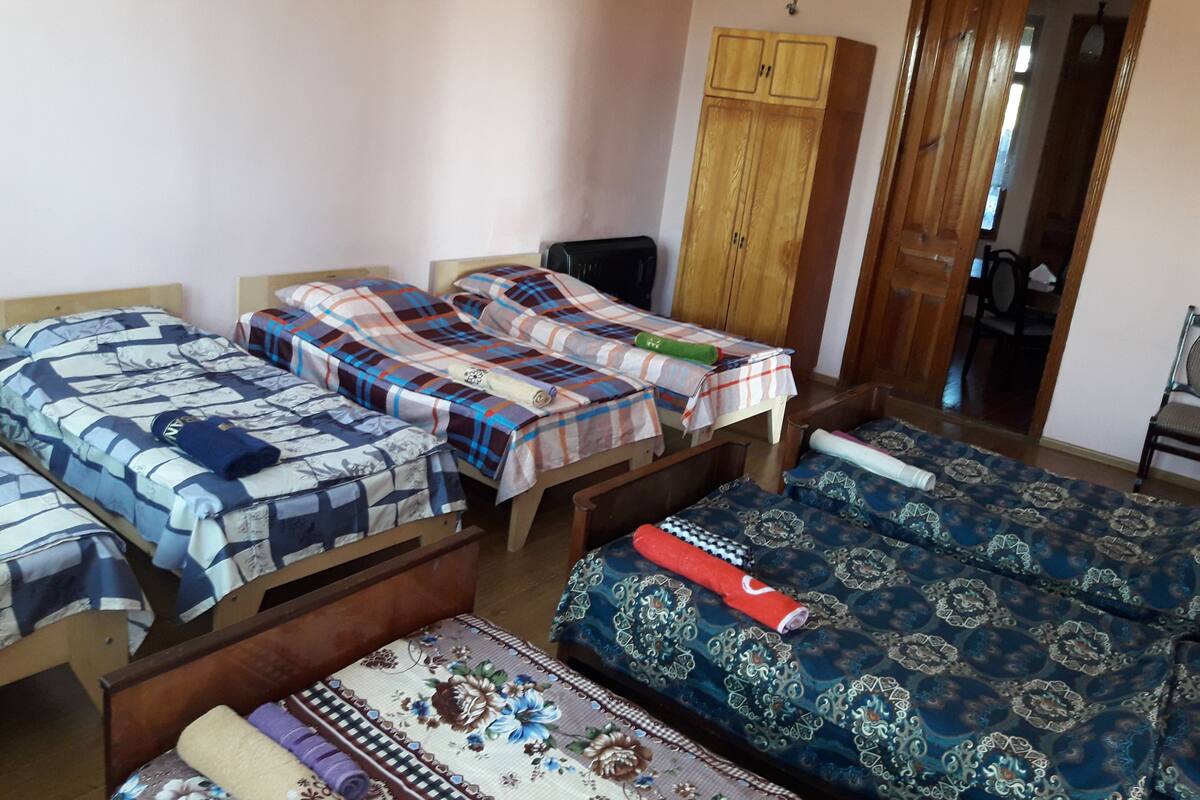 Shared Dormitory, Mixed Dorm