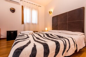 Classic dubbelrum | Skrivbord, ljudisolering, gratis wi-fi och sängkläder