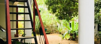 Sudu Neluma Home Stay