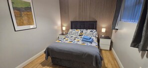 Family Apartment, 2 Double Beds, Non Smoking - Castleton Gardens Apartments Belfast (Belfast)