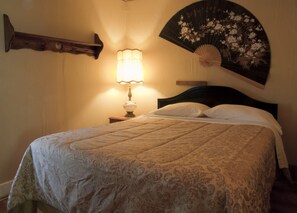 6 bedrooms, free WiFi, bed sheets - 6 bedroom Mill House Cottage (Ashfield-Colborne-Wawanosh)