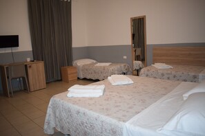 Quadruple Room, Shared Bathroom