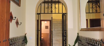 Beautiful XVIII c. house in Barrio Santa Cruz with large private terrace.