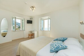 3 bedrooms, iron/ironing board, bed sheets - Hedera Estate, Hedera A19 (Dubrovnik)