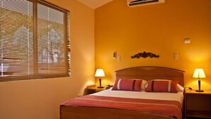 Family Condo, 2 Bedrooms | 2 bedrooms, in-room safe, WiFi (free), bed sheets - Villas San Angel (Sardinal)
