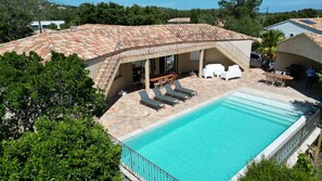 Alberca al aire libre