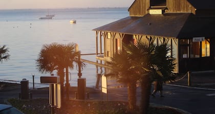 Cancale: casa de pescadores en el puerto de Houle en Cancale