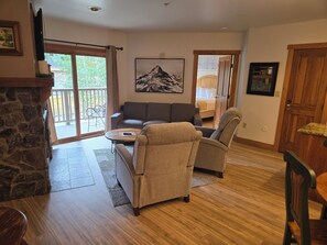 Smart TV, fireplace, DVD player, foosball