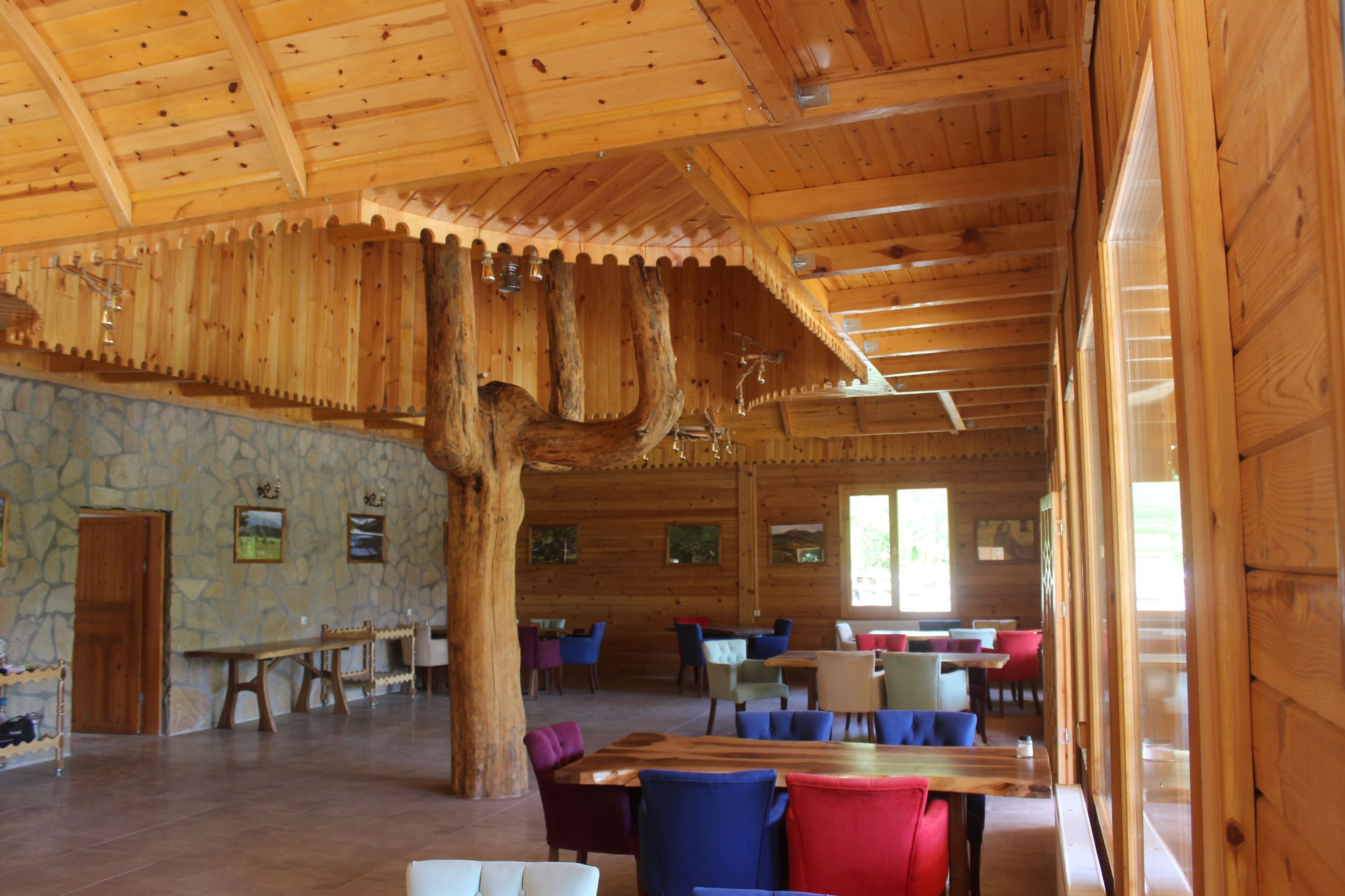 breakfast, lunch, dinner served; local cuisine