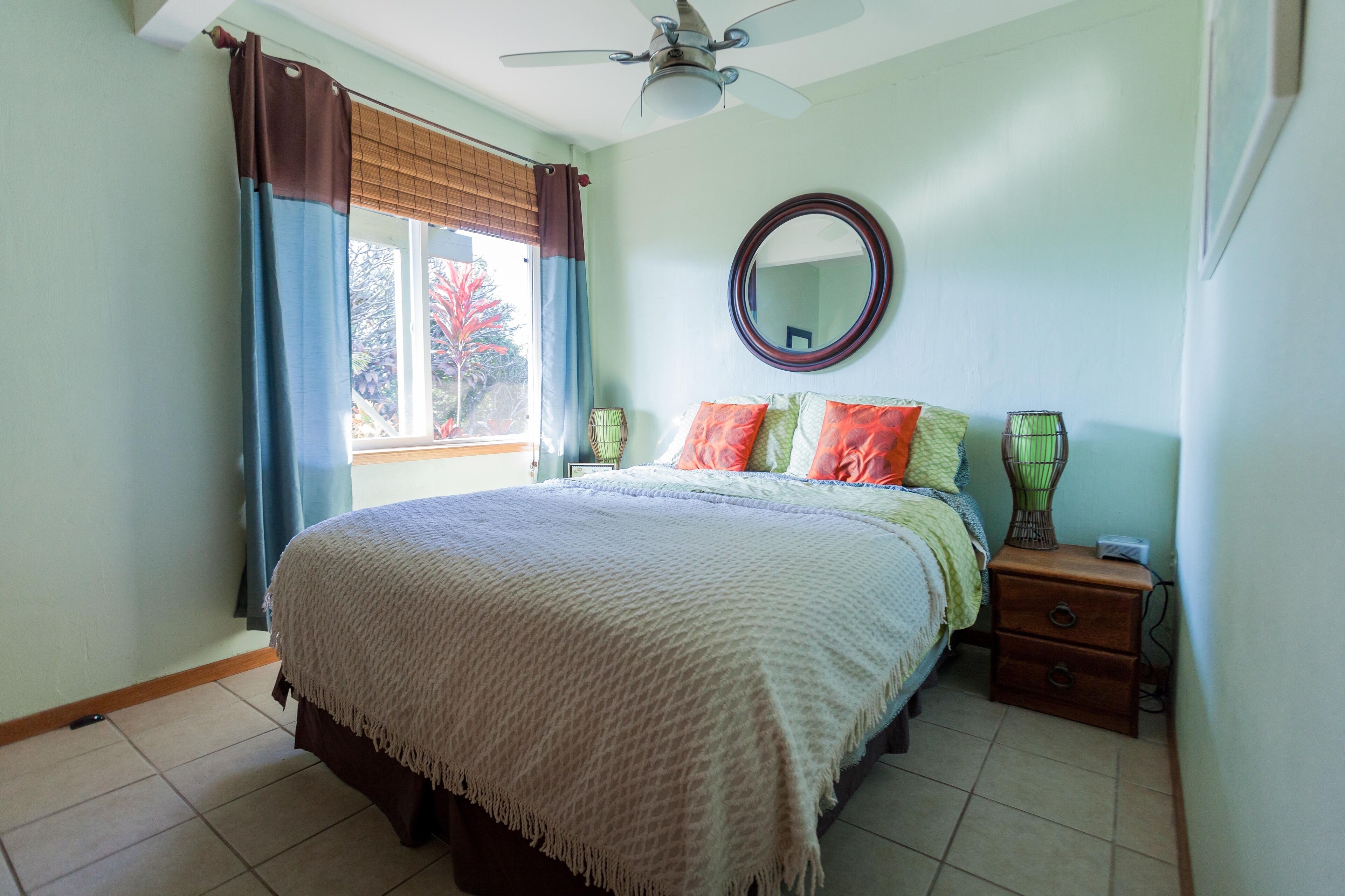 Kona Coast View Guest Apartment -long term renters welcome! - Photo 4