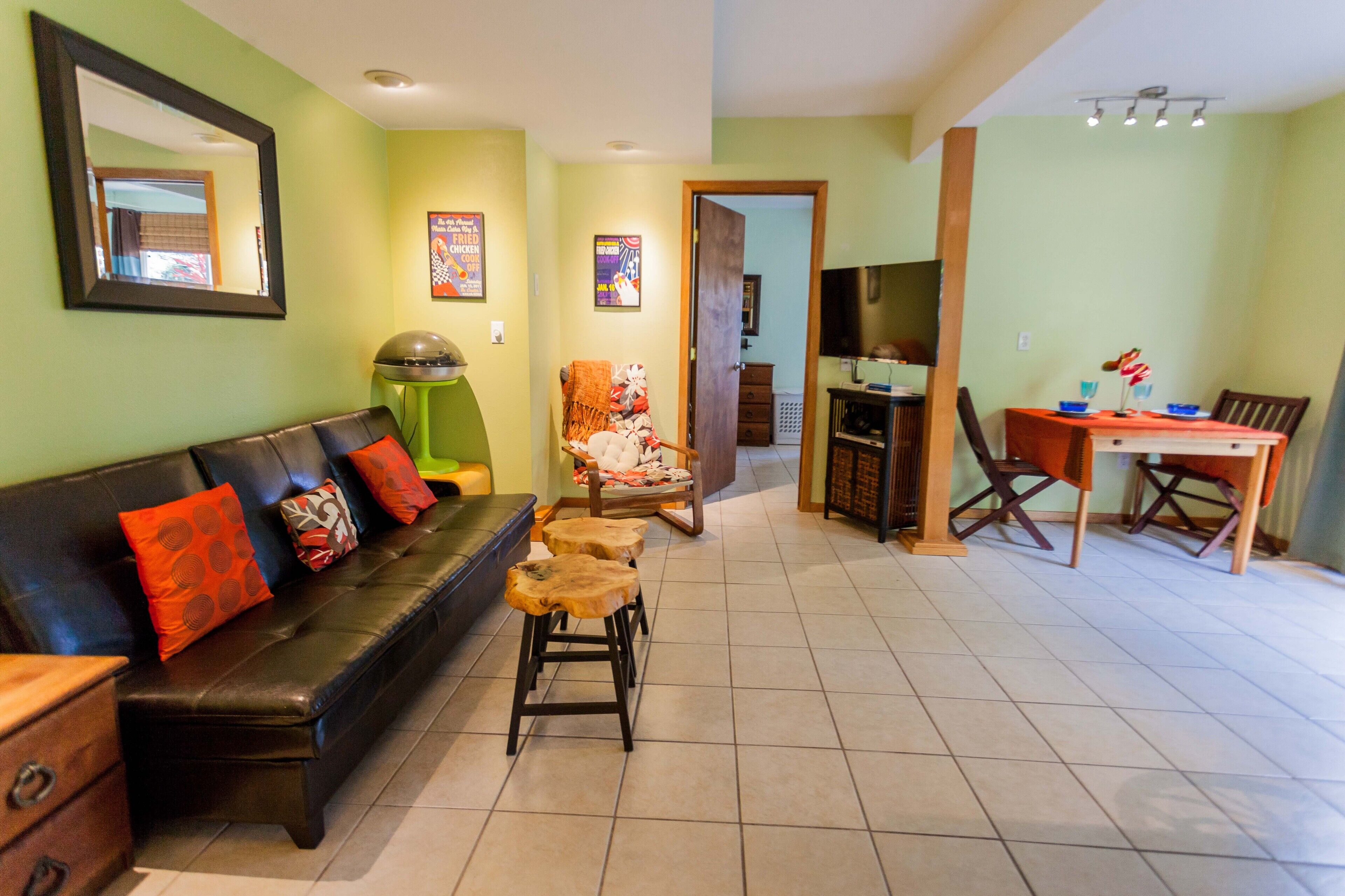 Kona Coast View Guest Apartment -long term renters welcome! - Photo 12