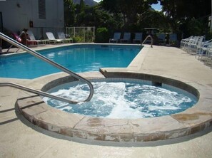 Outdoor pool - PARADISE at the Hawaiian Princess Resort Oahu - Hawaii 1 Bedroom. Well Appointed (Waianae)